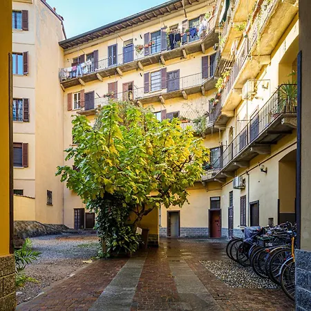 Accomodo Mim21 Monolocale Porta Venezia Milan Exterior photo